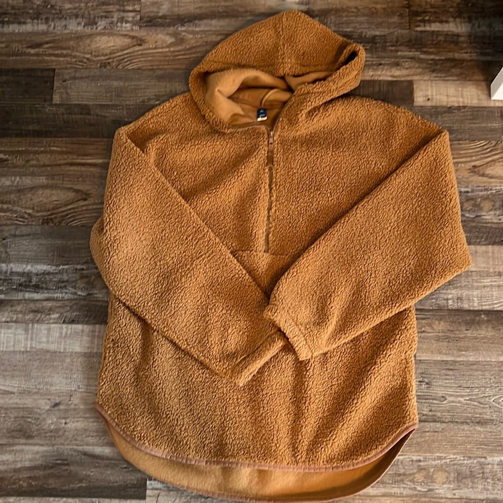 Fleece pullover